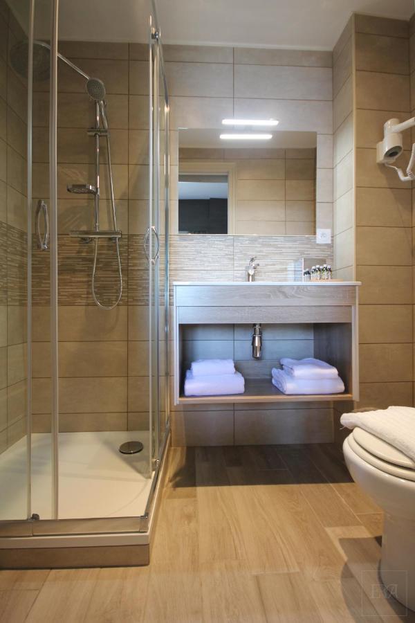 Hotel Calavita Rooftop & Spa San-Martino-di-Lota ภายนอก รูปภาพ