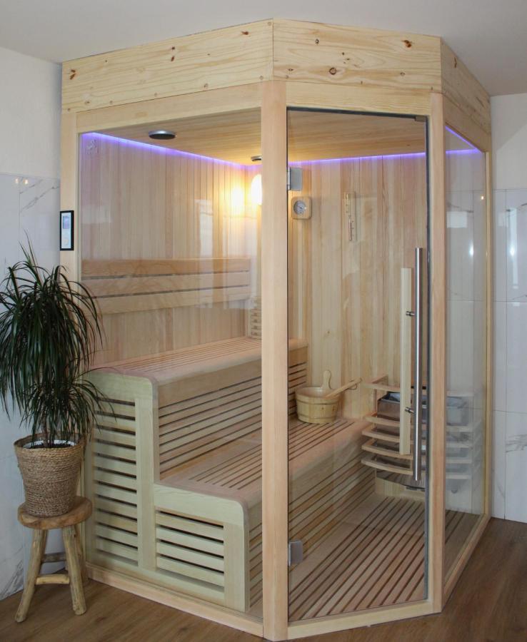 Hotel Calavita Rooftop & Spa San-Martino-di-Lota ภายนอก รูปภาพ